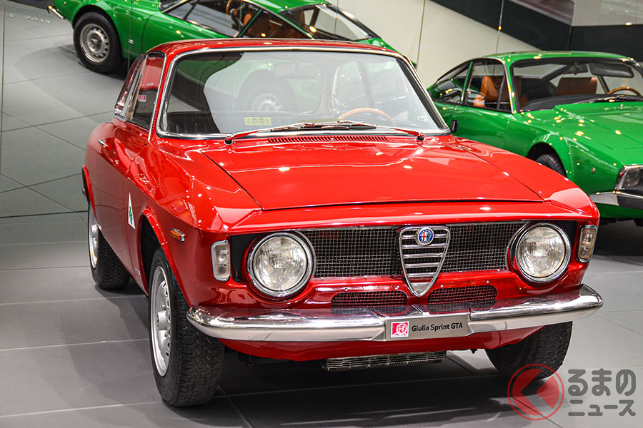 アルファロメオジュリアスプリントGTAストラダーレ アルファロメオジュリアスプリントGTAストラダーレ