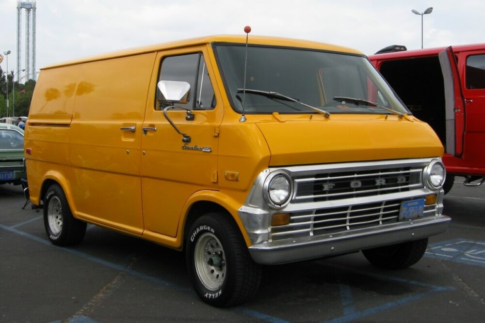 21年版 アメ車フルサイズバンの年代別おすすめ人気ランキング 中古車価格も Moby モビー