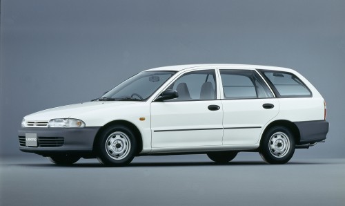 キャブ車とは 特徴やインジェクション車との違い Moby モビー Line News キャブ車とは 特徴やインジェクション車との違い Moby モビー Line News