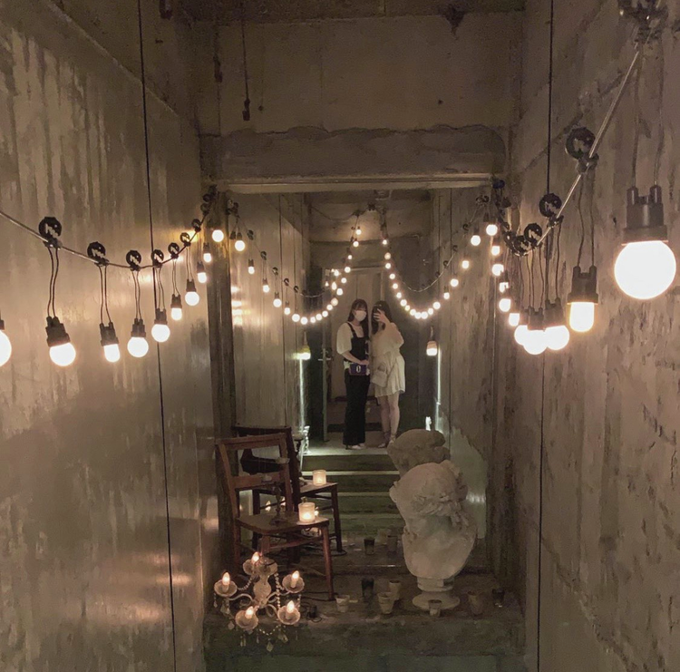 街で お店で おしゃれな鏡があったらおしゃれ写真が撮れる Seventeen St Channel