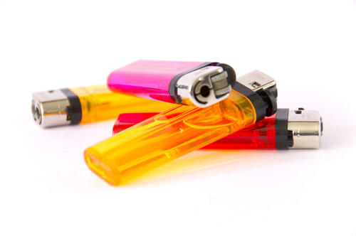 捨て方を間違えると超キケン ライターを安全に捨てるためのガス抜きのコツとは オリーブオイルをひとまわしニュース Line News 捨て方を間違えると超キケン ライターを安全に捨てるためのガス抜きのコツとは オリーブオイルをひとまわしニュース Line News