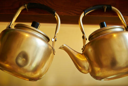 アルミ製やかん の掃除に 重曹を使ってはいけない理由 オリーブオイルをひとまわしニュース Line News