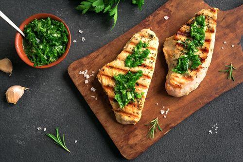 人気急上昇中 チュニジア生まれの辛味調味料 ハリッサ と餃子の密な関係を徹底リサーチ オリーブオイルをひとまわしニュース Line News