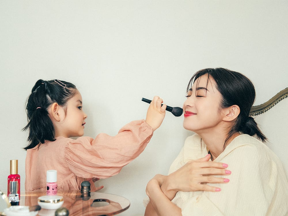 女の子ママ 高垣麗子さん 娘に伝えたいオシャレ オシャレって楽しい Story Line News