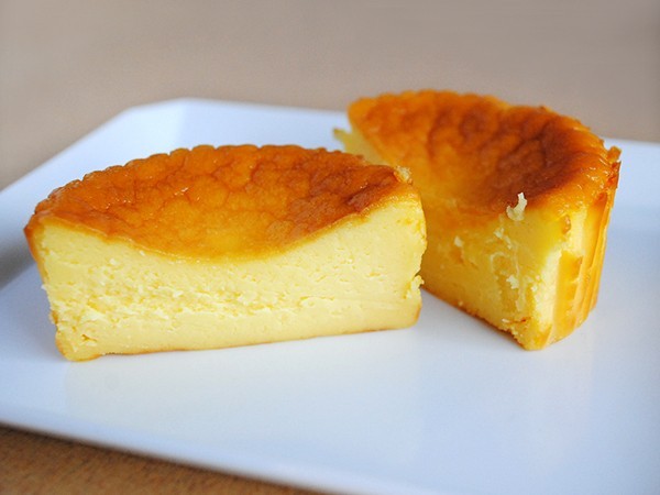 セブンもバスクチーズケーキを新発売 ローソンとどこが違う