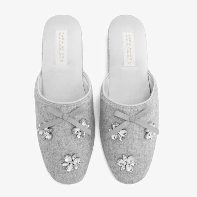 Zara Home のルームシューズが日本で人気 青山店は世界で最も売れる店舗に Fashionsnap Com Line News Zara Home のルームシューズが日本で人気 青山店は世界で最も売れる店舗に Fashionsnap Com Line News