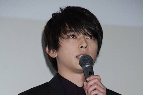 初回生産限定盤 2枚組 リバースエッジ 吉沢亮出演 吉沢亮