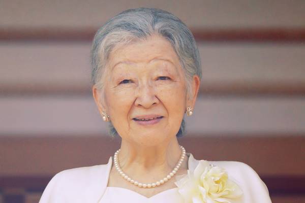 美智子さま 皇后最後のお買い物で選ばれた「祈りの折り鶴」(女性自身)