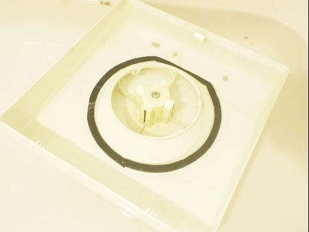 換気扇掃除も楽々 かぶせる換気扇 キャップ式フィルター