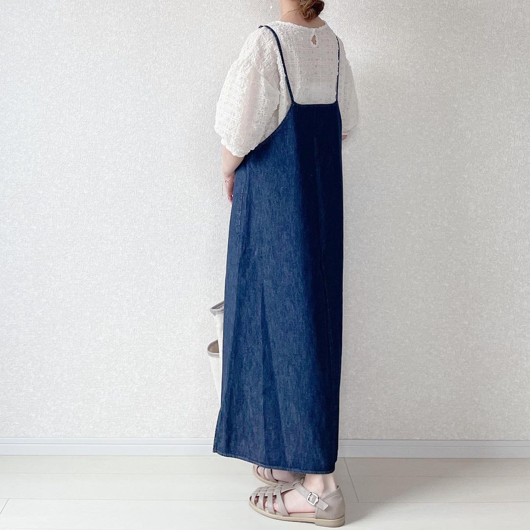 見れば見るほど欲しくなる神アイテム しまむら 高見え デニムキャミワンピ とは コーデスナップニュース Line News