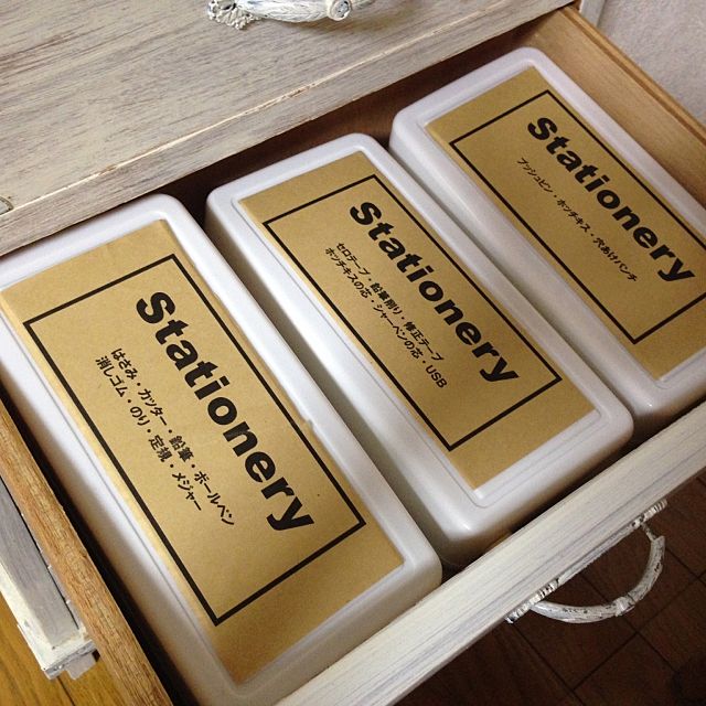 こんなモノが収納できます ダイソーの粘土ケース便利帳 Roomclip Mag