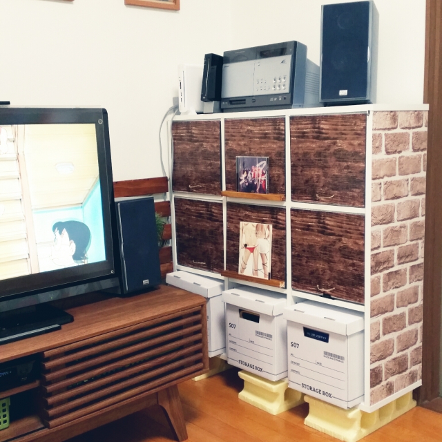 100均のインテリアシートでカラーボックスを簡単リメイク