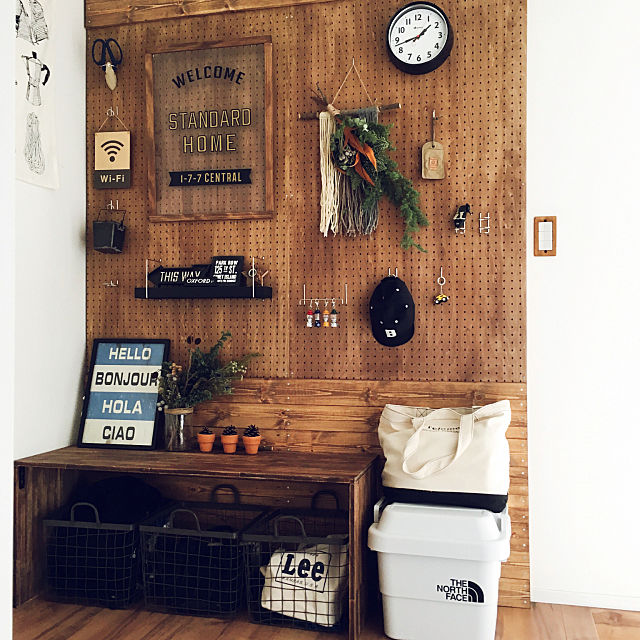 決めればすっきり快適になる 毎日使うカバン置き場 Roomclip Mag Line News