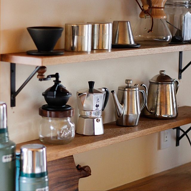 幸せはこの一杯から コーヒーグッズが活きる空間を作ろう Roomclip Mag Line News