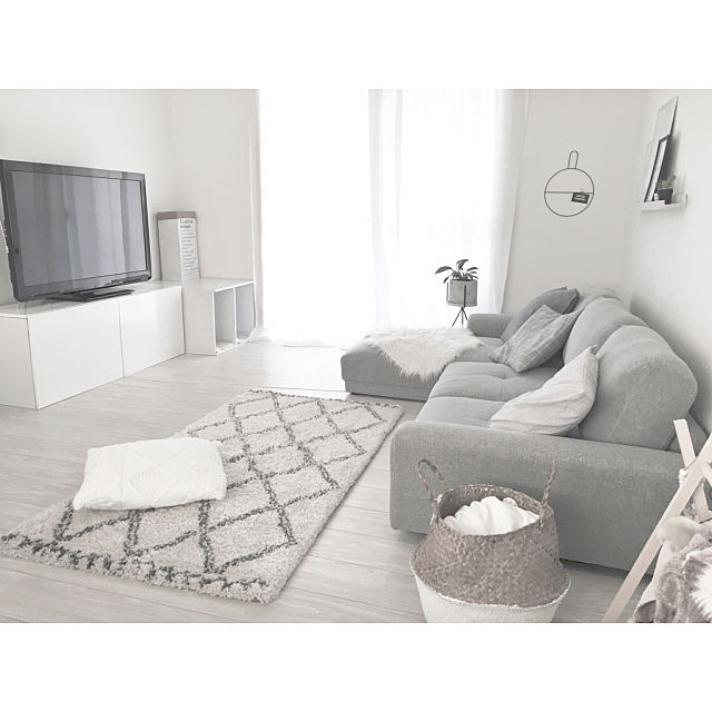 テレビボードどうしてる センスのいいテレビの置き方実例 Roomclip Mag Line News