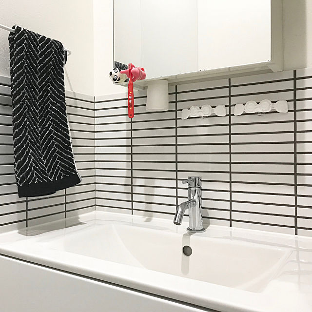 使いやすくて清潔に コンタクトレンズ ケースの収納法 Roomclip Mag Line News