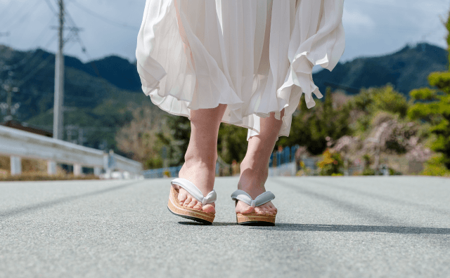 長時間履いても疲れにくい コルク素材で履き心地バツグンの Wa Geta が良アップデート