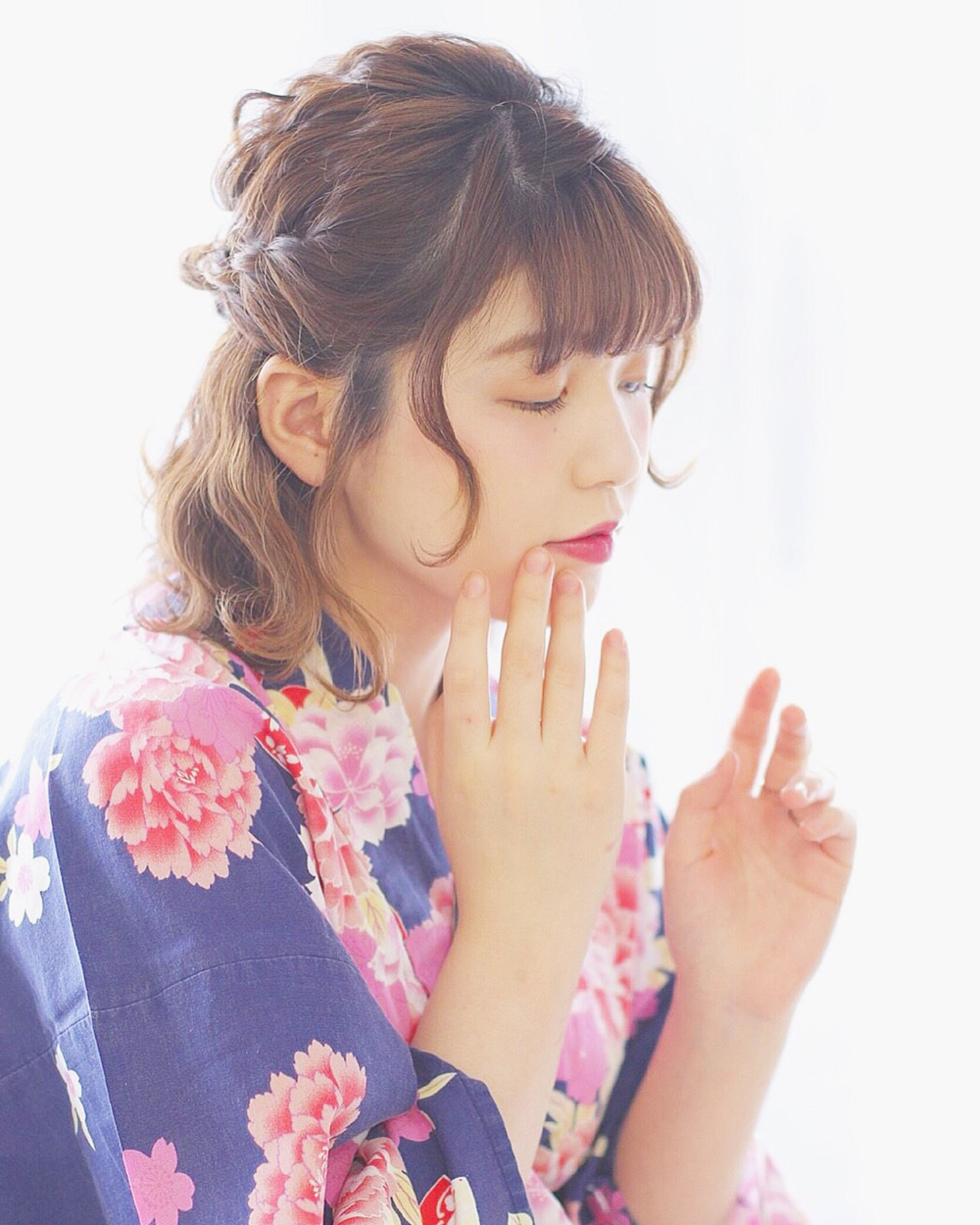 ボブ向け 浴衣に合わせる髪型はハーフアップアレンジ