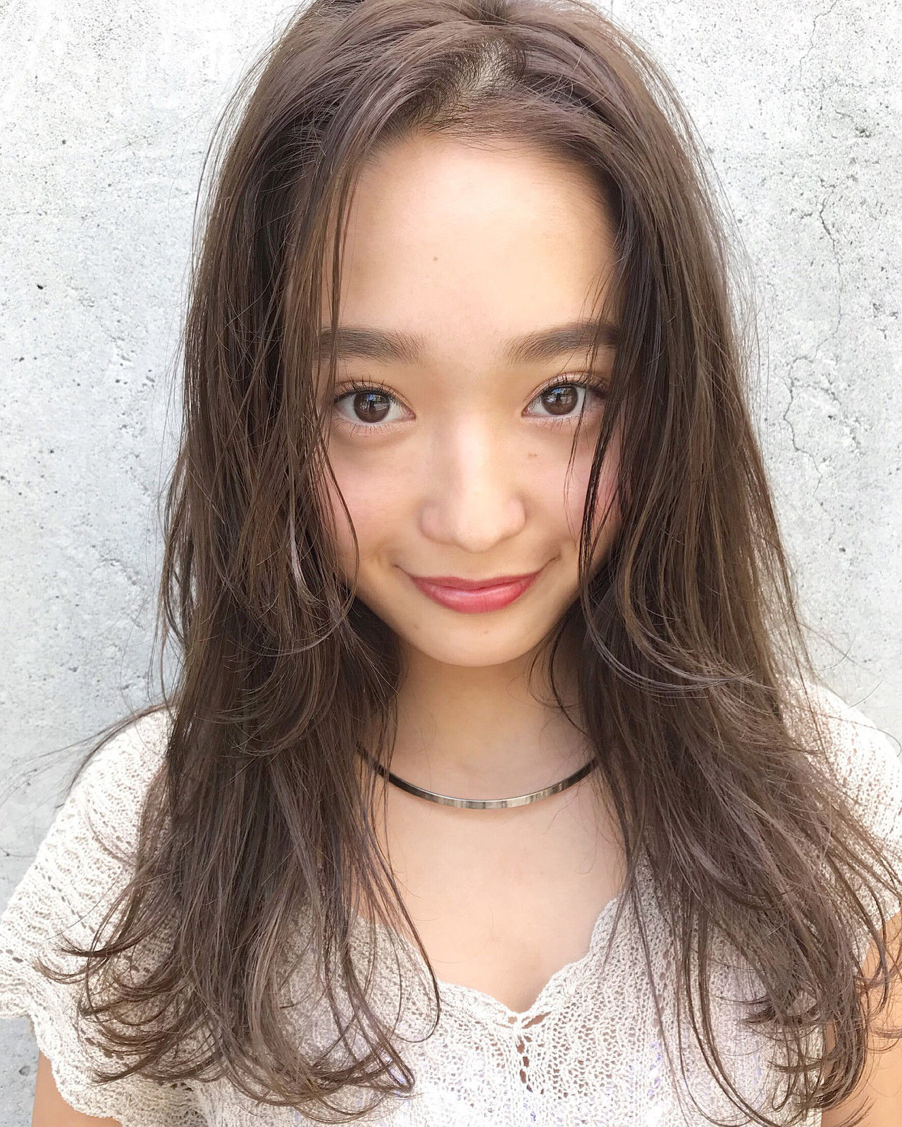 お家デートにぴったり レングス別抜け感たっぷりヘアアレンジを紹介 Hair お家デートにぴったり レングス別抜け感たっぷりヘアアレンジを紹介 Hair