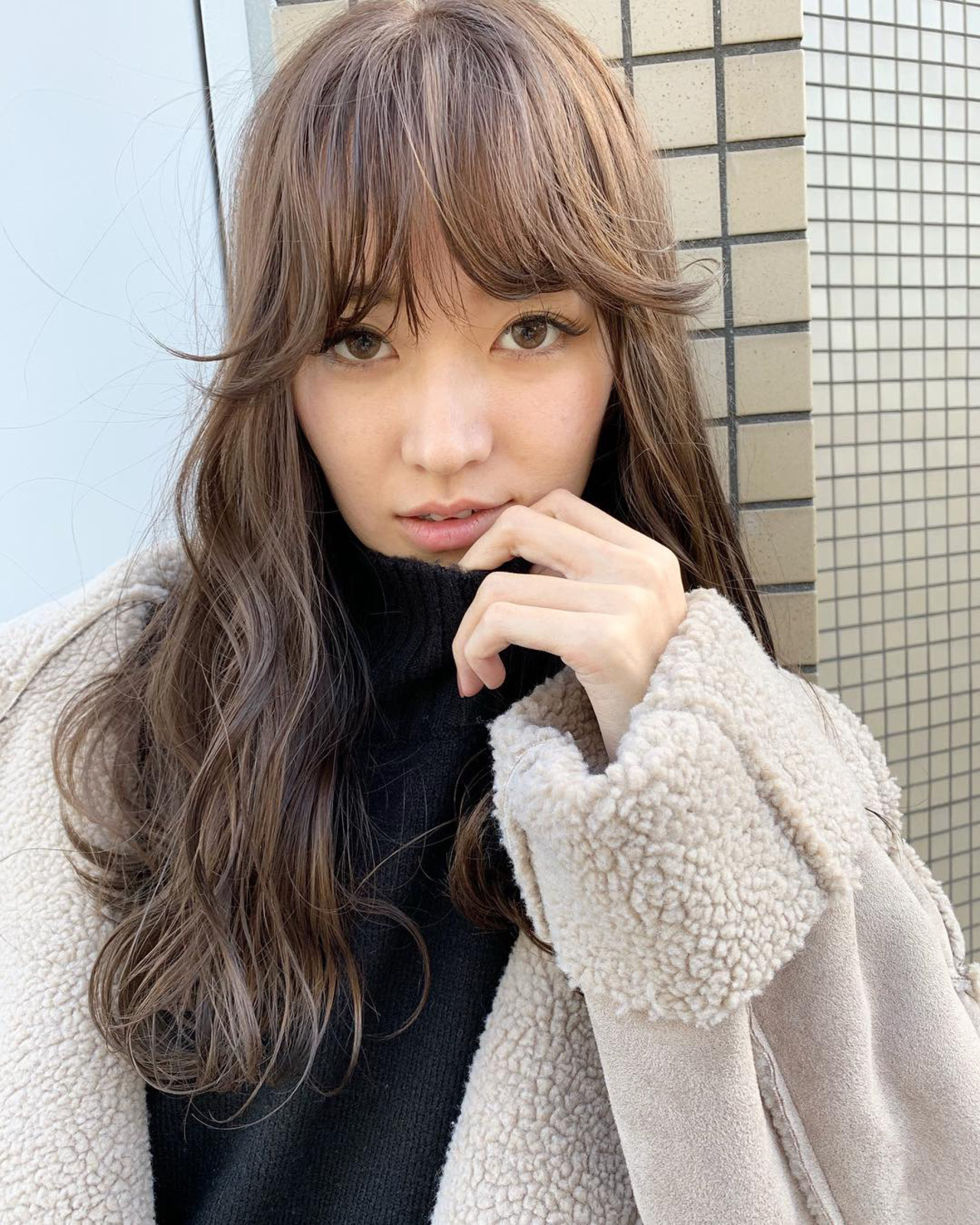 お家デートにぴったり レングス別抜け感たっぷりヘアアレンジを紹介 Hair お家デートにぴったり レングス別抜け感たっぷりヘアアレンジを紹介 Hair