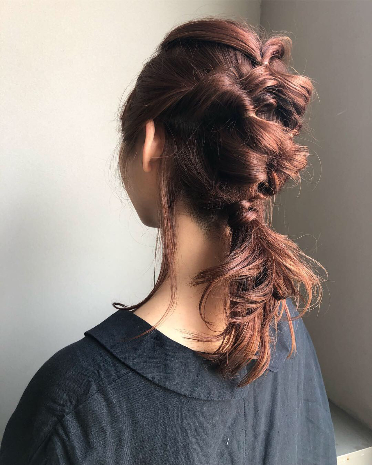 結婚式okな簡単ヘアアレンジ お呼ばれシーンも自分でアレンジ セミロング ロング編 結婚式okな簡単ヘアアレンジ お呼ばれシーンも自分でアレンジ セミロング ロング編