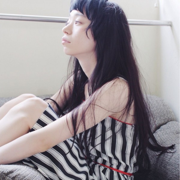 秋冬ヘアカラーは黒髪で決まり 黒髪でオンナ度upを狙え