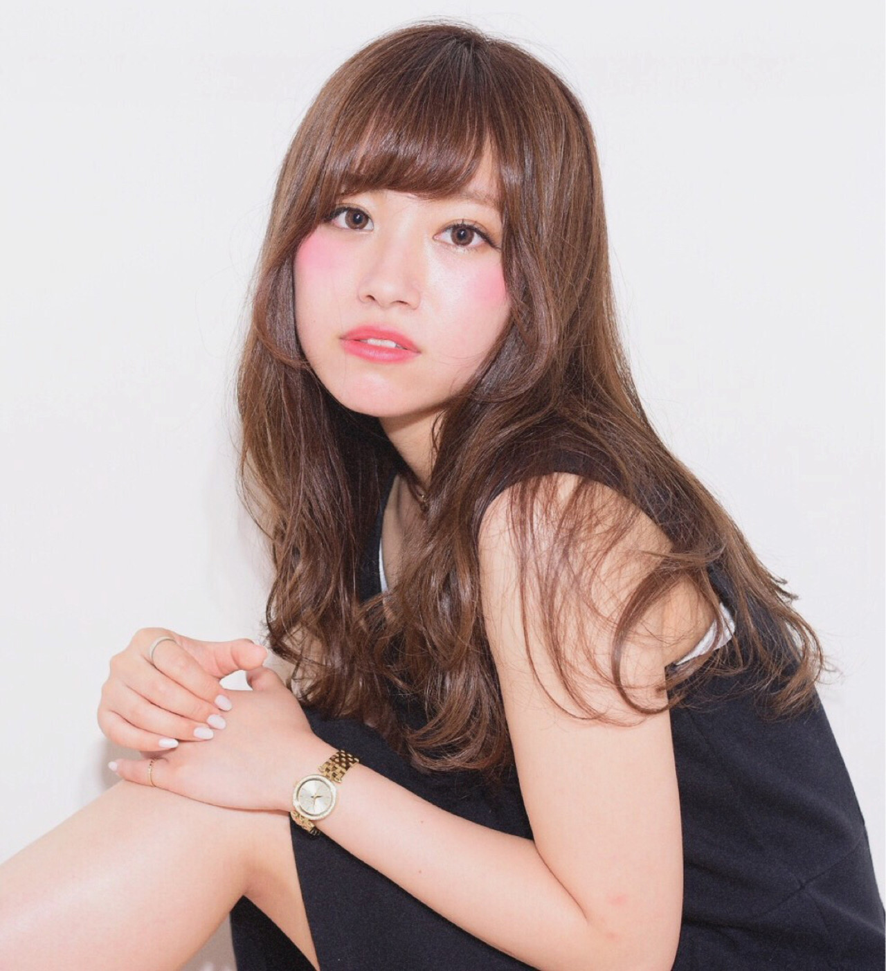 ロイヤリティフリーヘアスタイル 面長 ロング 最高のヘアスタイルのアイデア