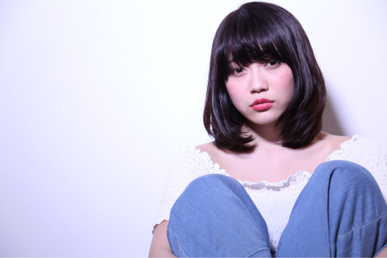 あなたの魅力引き立てる黒髪美人に変身