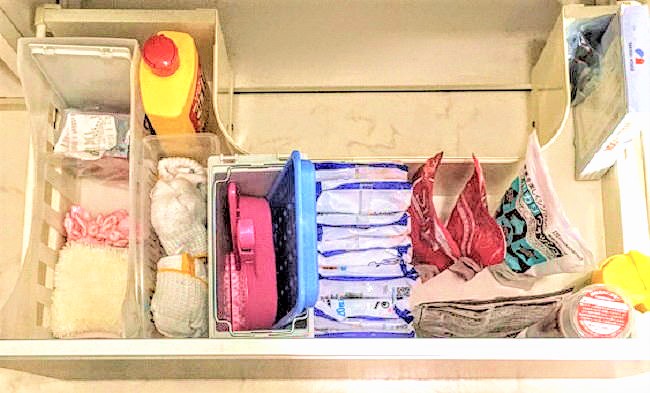 せまい洗面所もスッキリ おすすめの100均収納グッズ