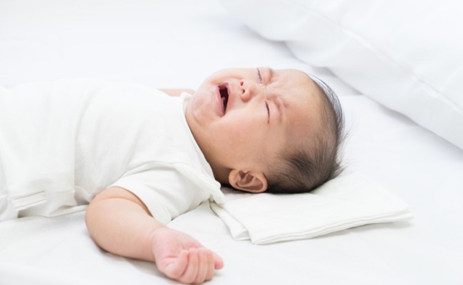 ごめんね 生後4カ月で保育園 ミルクが飲めず涙の仕事復帰に 体験談 ベビーカレンダー Line News